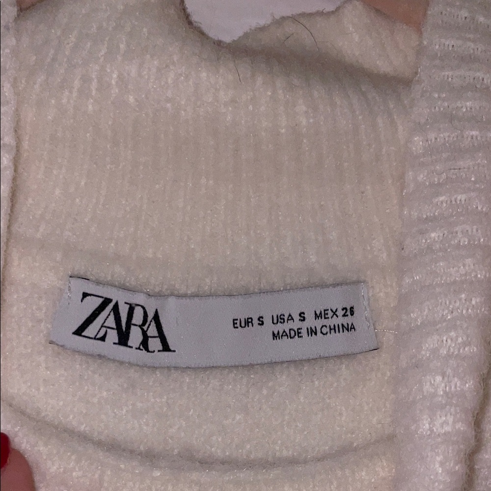 Zara White Knit Top
